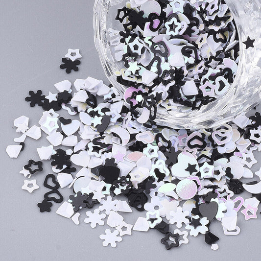 Small mixed shapes, 15g pack, black / white mix with an AB finish