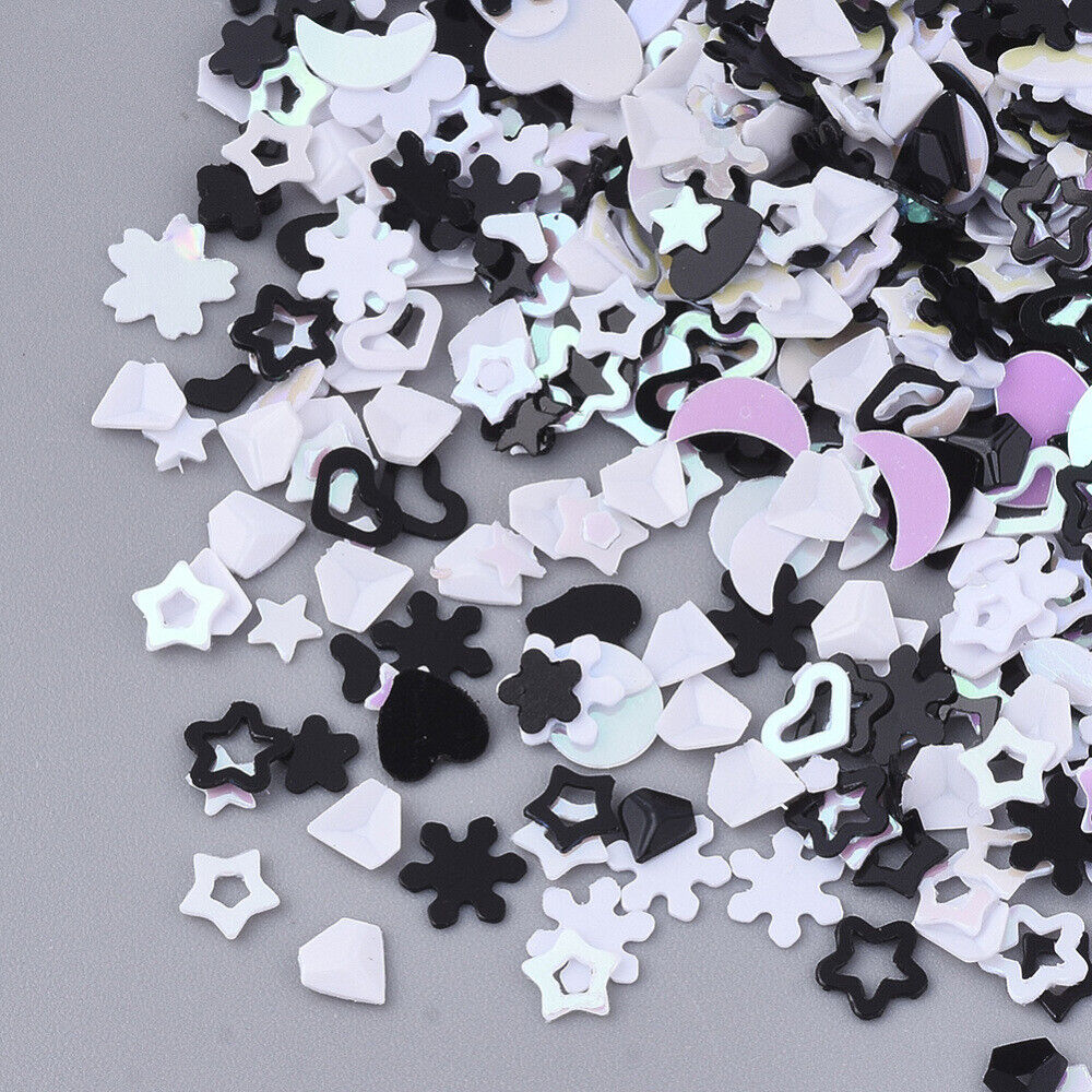 Small mixed shapes, 15g pack, black / white mix with an AB finish