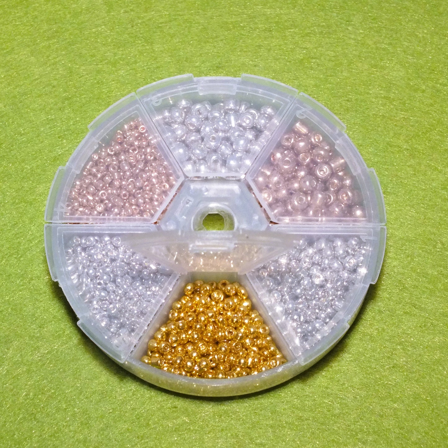 2mm, 3mm, 4mm metallic silver & gold seed bead selection box