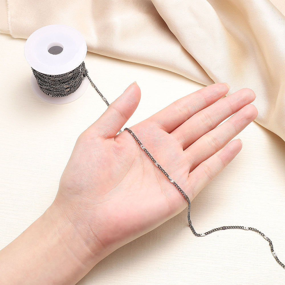 Gunmetal tone chain, 5 metre spool. Slim link with flat soldered section, 2x1.4mm