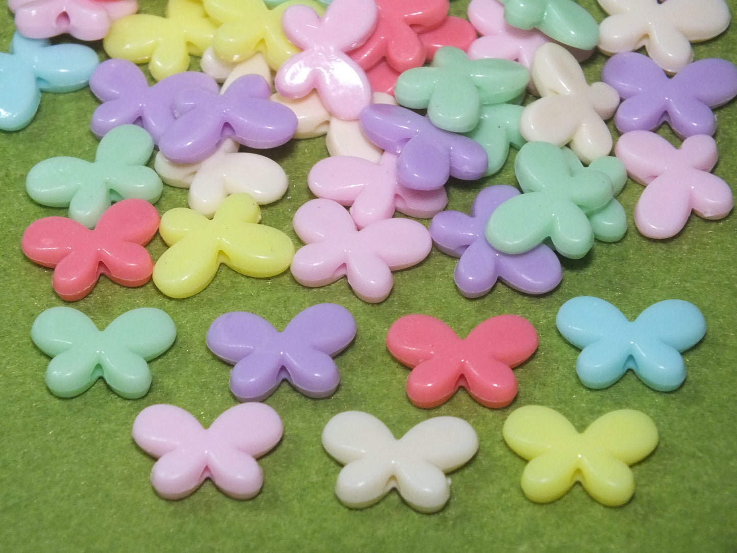 50pcs butterfly beads, 17.5mm x 12.5mm