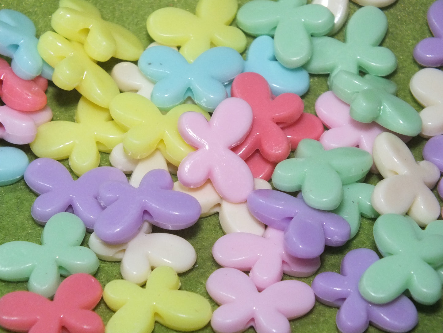50pcs butterfly beads, 17.5mm x 12.5mm
