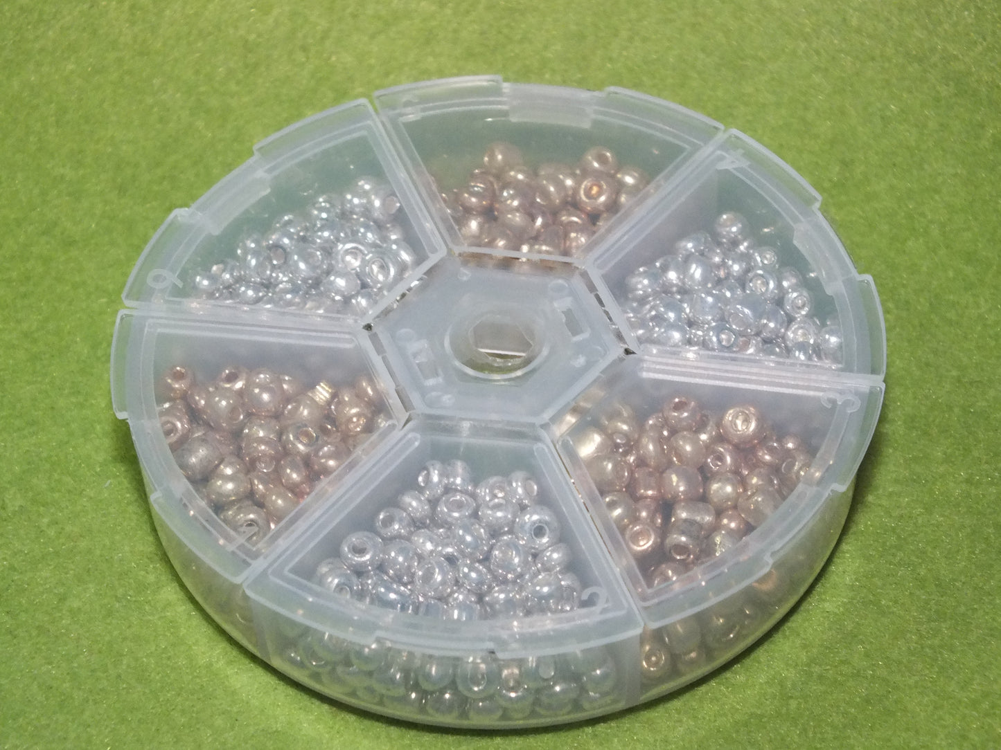4mm metallic silver & gold seed bead selection box - silver, gold