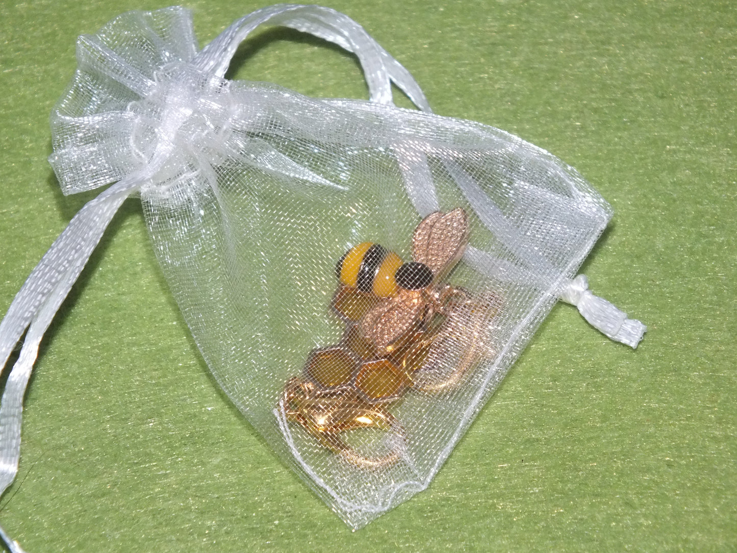 2pcs bee & honeycomb enamel, metal & resin dangle charms. A pretty pair!