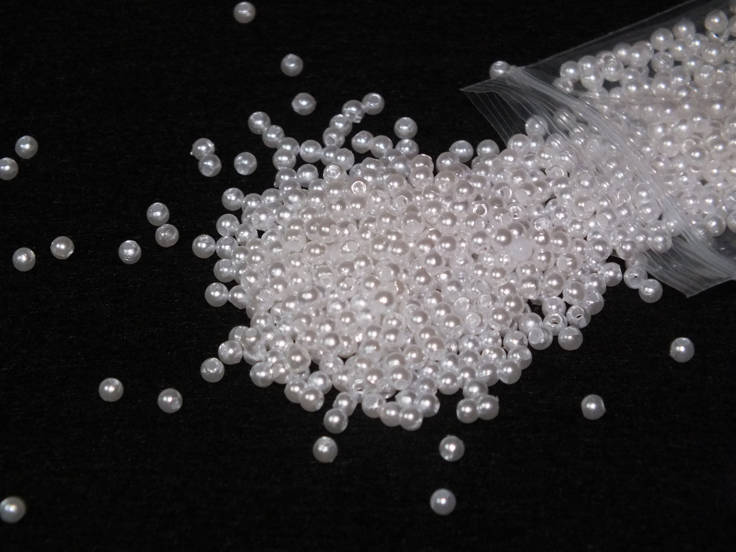 1,000pcs - 10,000pcs white 3mm imitation pearl acrylic beads