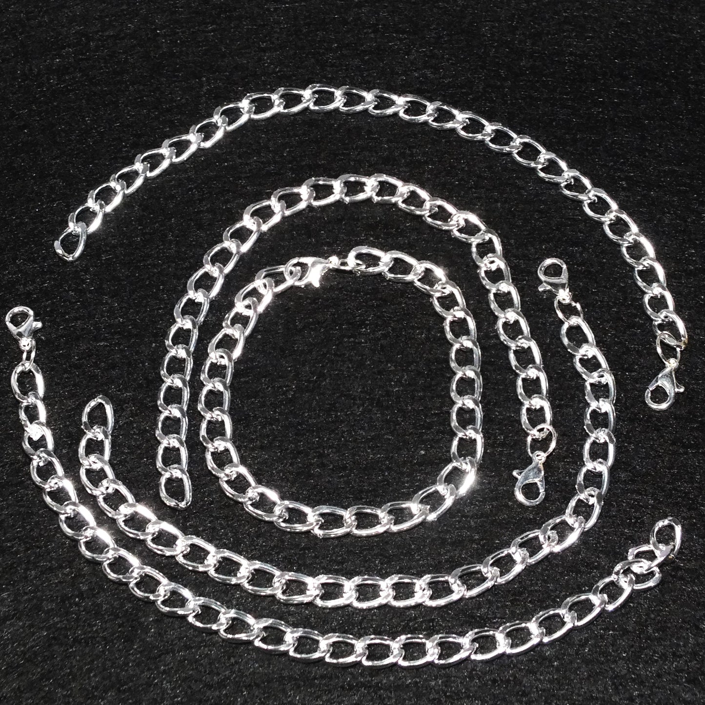 Readymade silver / gold tone curb chain 7.5" bracelets, aluminium, w lobster clasps, for DIY jewellery making.