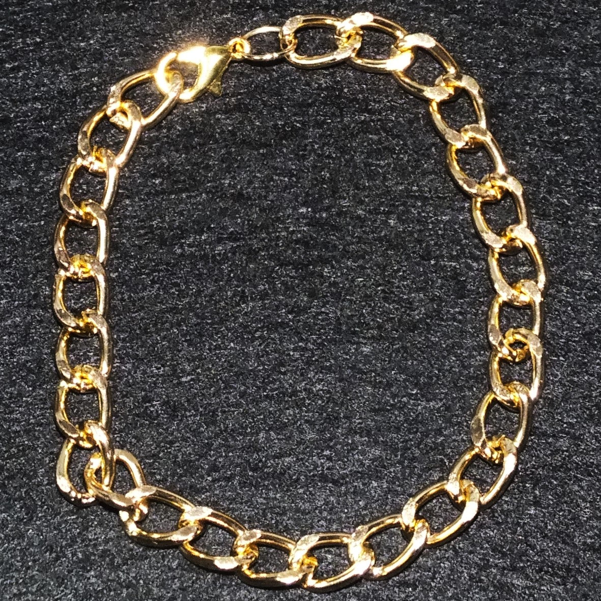 Readymade silver / gold tone curb chain 7.5" bracelets, aluminium, w lobster clasps, for DIY jewellery making.