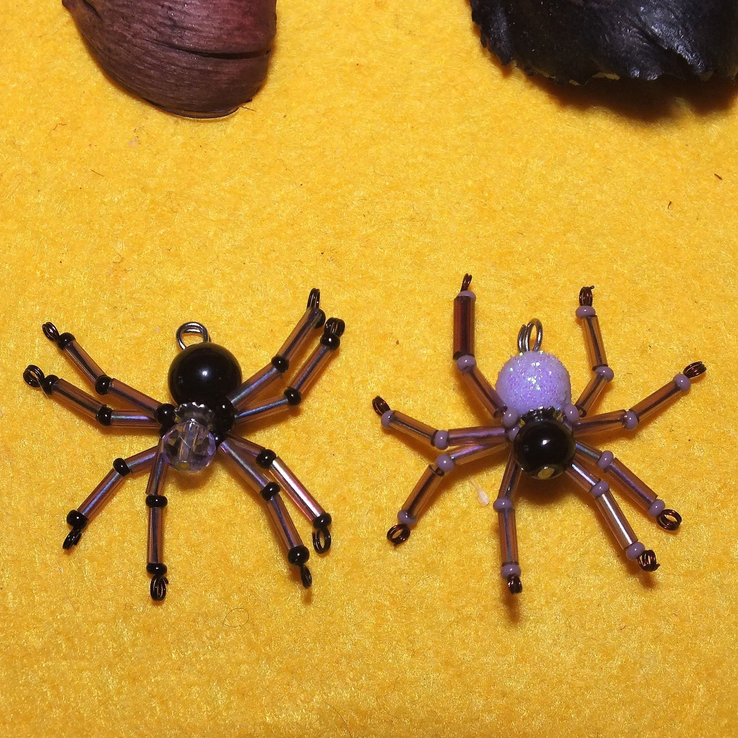 4-pack beaded spider charms - "Purple-black Switcheroos", handmade - plain or on lanyards