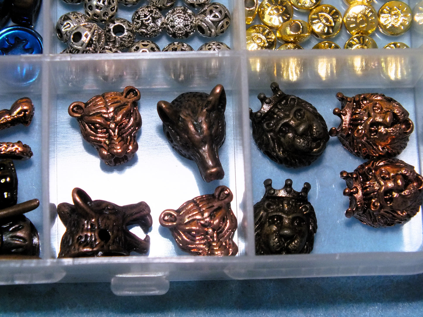 Exquisite heavy metallic bead box - 525pcs wings, dragon, lion, tiger, wolf - includes hematite, European beads, spacers, columns