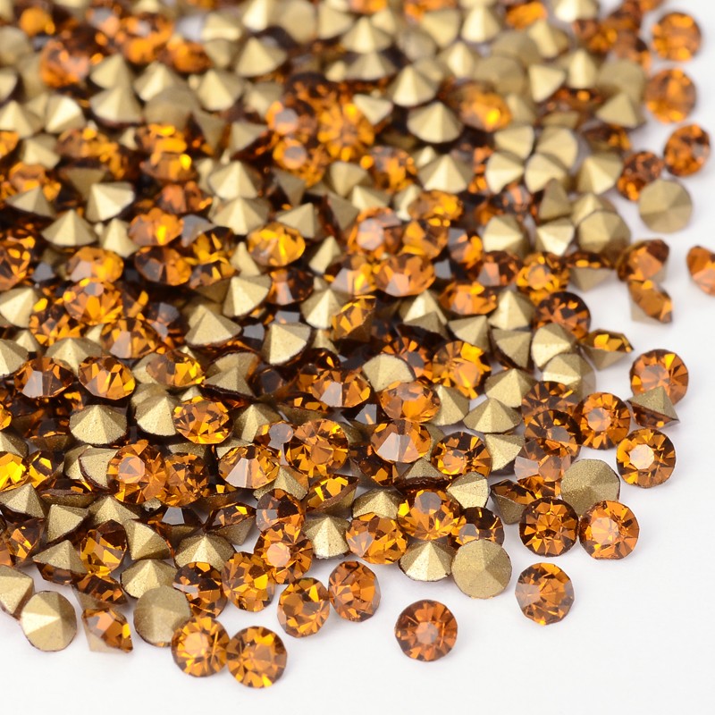 210pcs pointed glass rhinestone 6mm mix, plated back