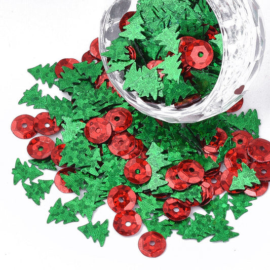 15g pack Christmas sequins / table confetti, tree and berry shapes