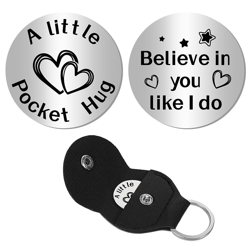 Little Pocket Hug coin + leather keyring holder (44D)