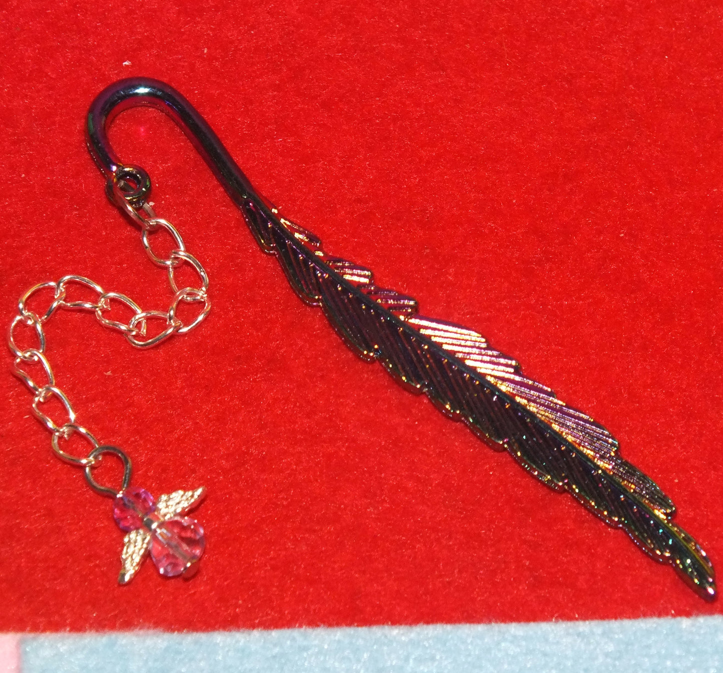 Guardian Angel bookmark with feather design (soft lilac faceted angel)