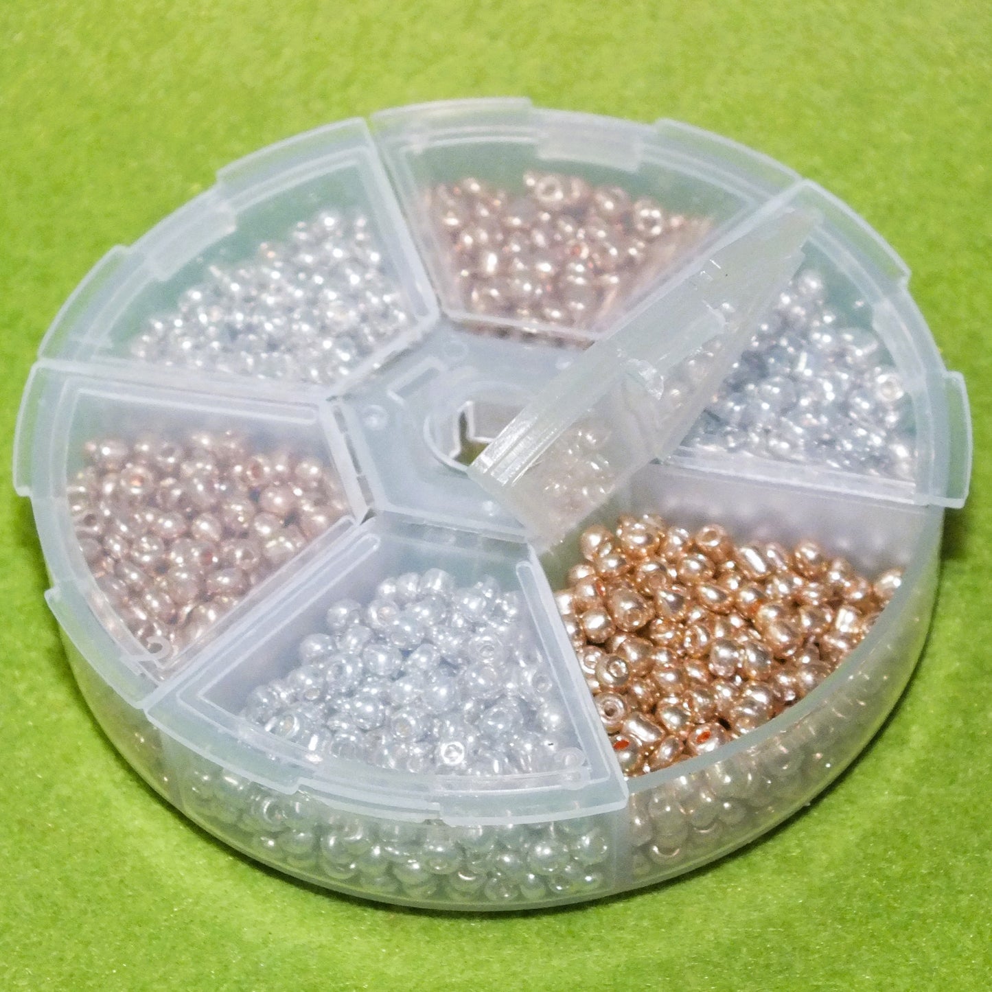 3mm metallic silver & gold seed bead selection box - silver, gold
