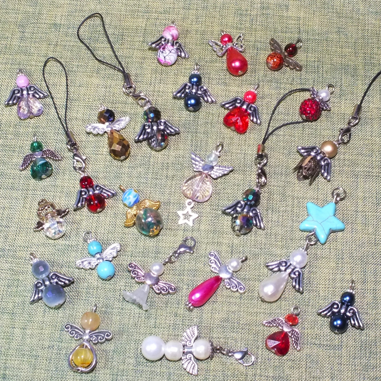 Lucky dip Guardian Angel charms (12-250pcs - large, small or mixed)