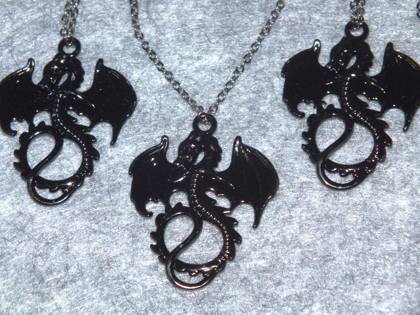 1 - 6 DRAGON dangle charms on chain - Lovely gift for your DnD / TTRPG group or DM!