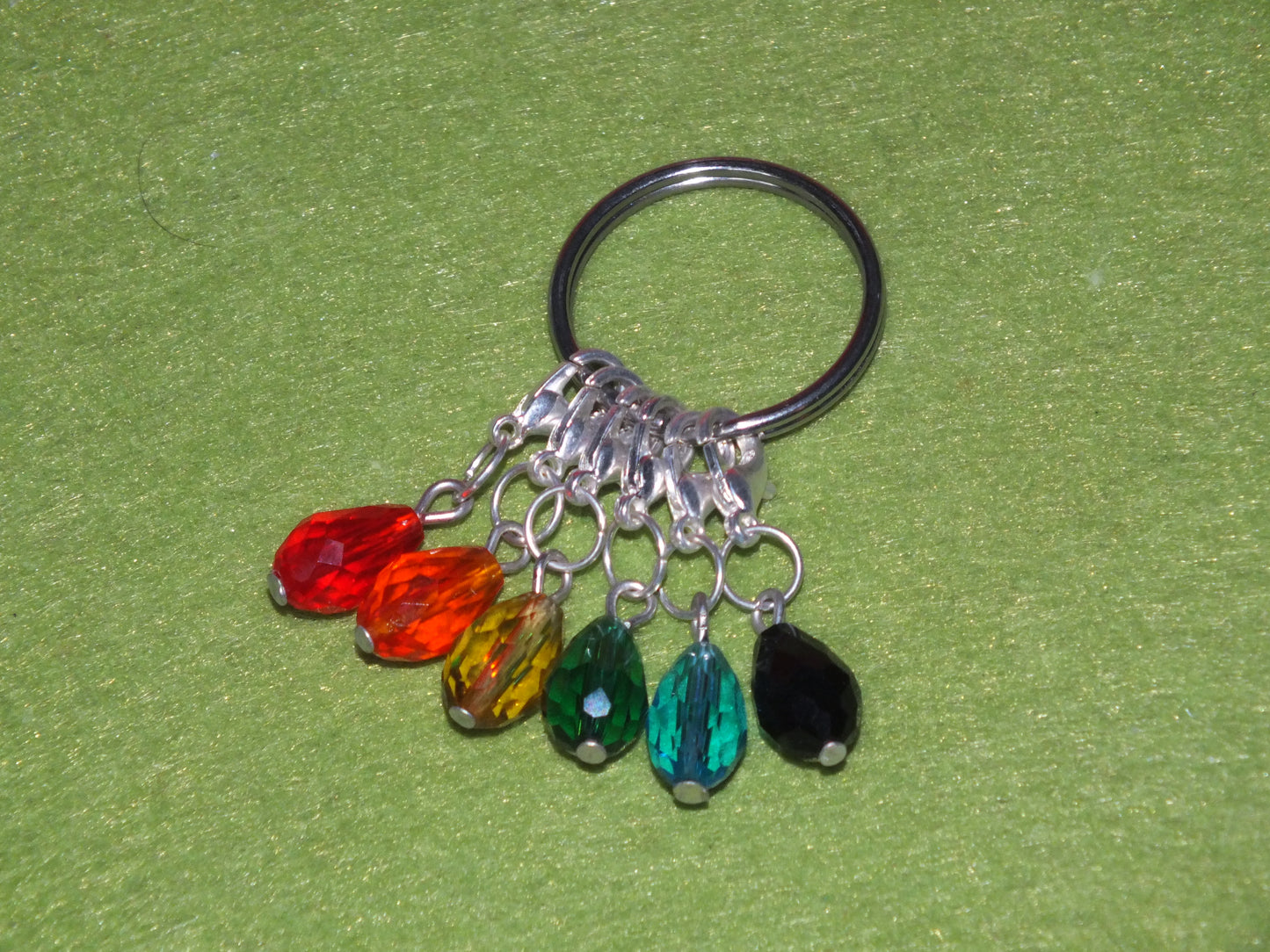 6pcs handmade glass teardrop stitch markers, faceted mixed colour dangle charms.