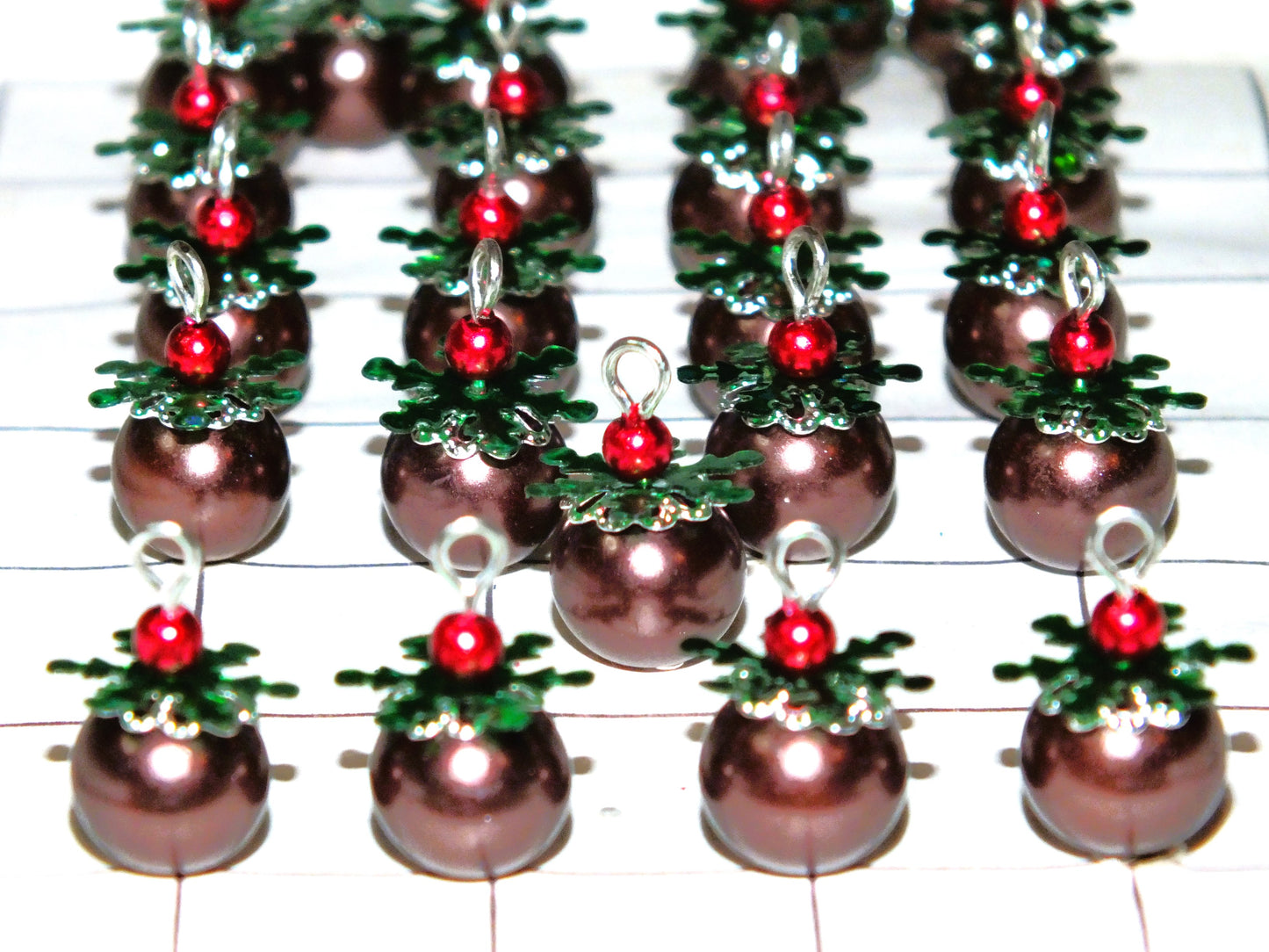 6 ~ 30pcs Handmade Christmas Pudding Charms, Glass 18mm