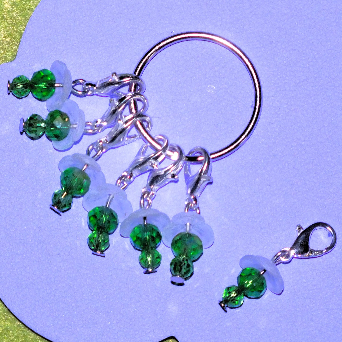 6-12 green flower stitch markers, on clasps with keyring.
