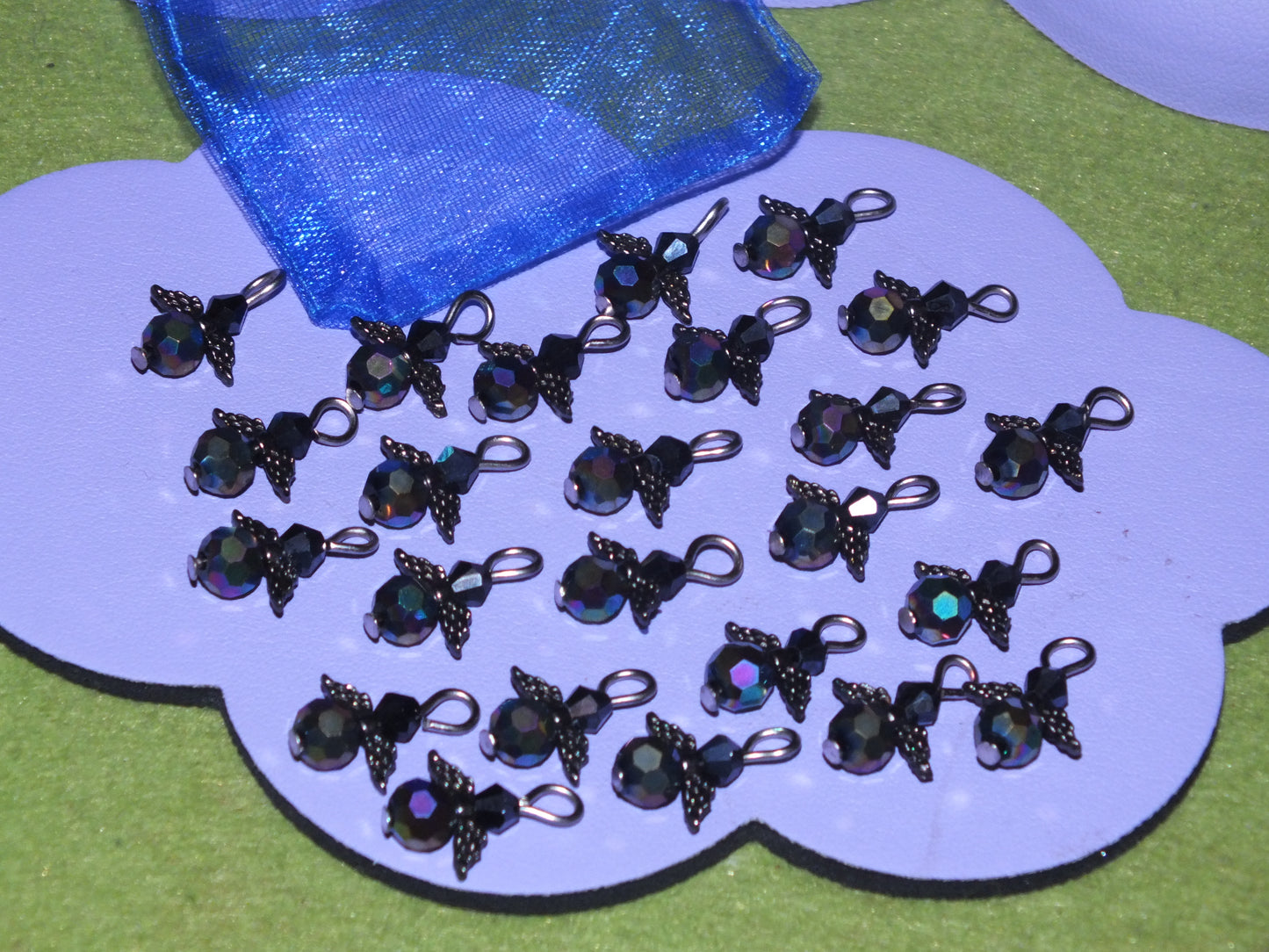 Black glass angel charms (24pcs, plain, on clasps or lanyards)