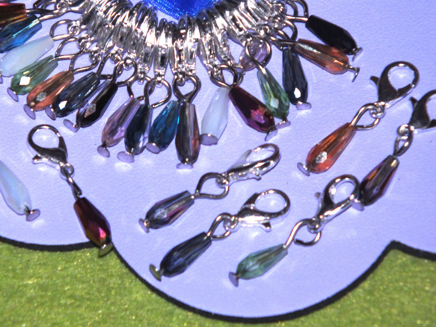 20pcs handmade slim glass teardrop stitch markers, faceted mixed colour dangle charms