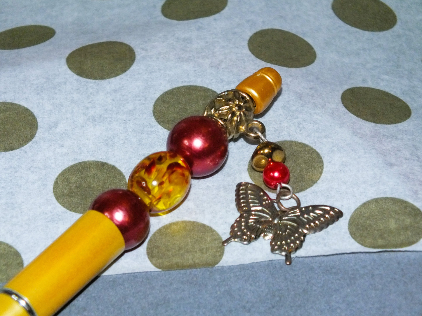 Handmade Butterfly Beaded Pen – Yellow