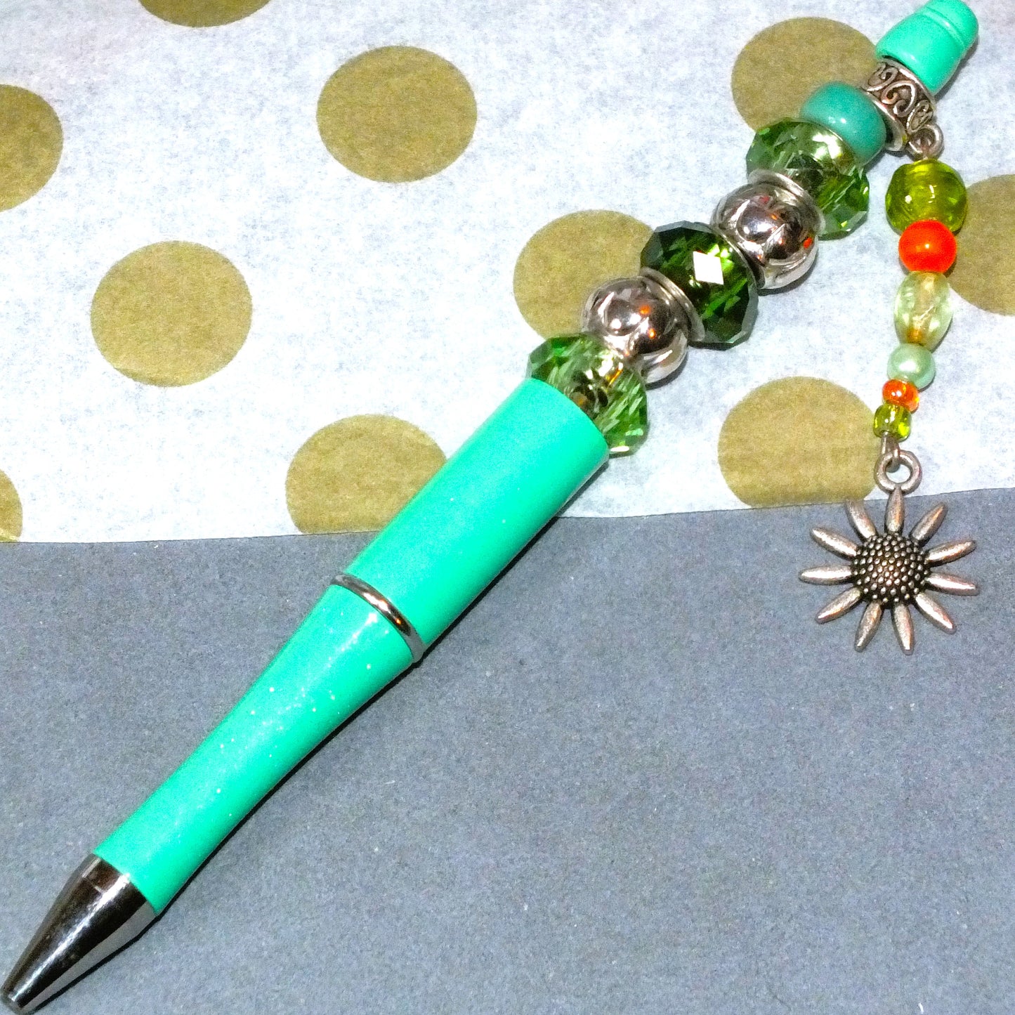 Handmade Flower Beaded Pen – Green