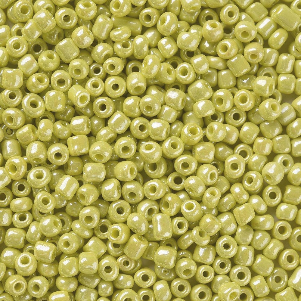 4mm yellow pearlised glass seed beads, 50g